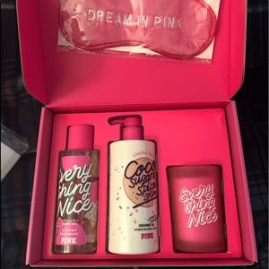 Cheer in here Gift Box